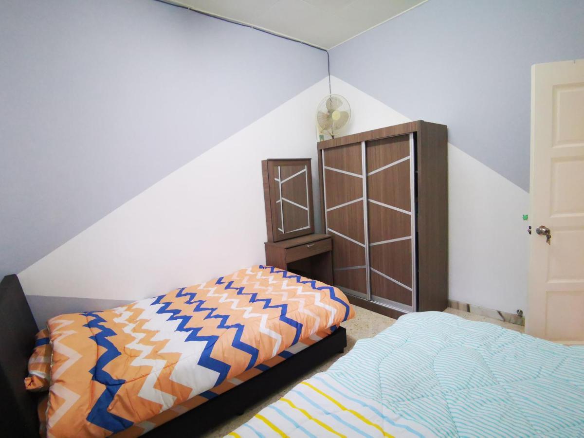 Bagan Terrace House Near To Sunway Carnival Mall, Seberang Jaya Butterworth Zewnętrze zdjęcie