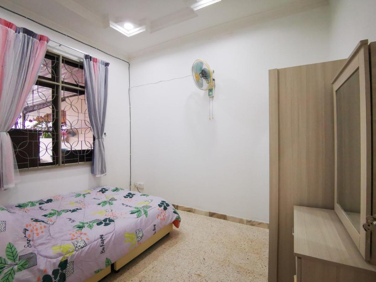 Bagan Terrace House Near To Sunway Carnival Mall, Seberang Jaya Butterworth Zewnętrze zdjęcie